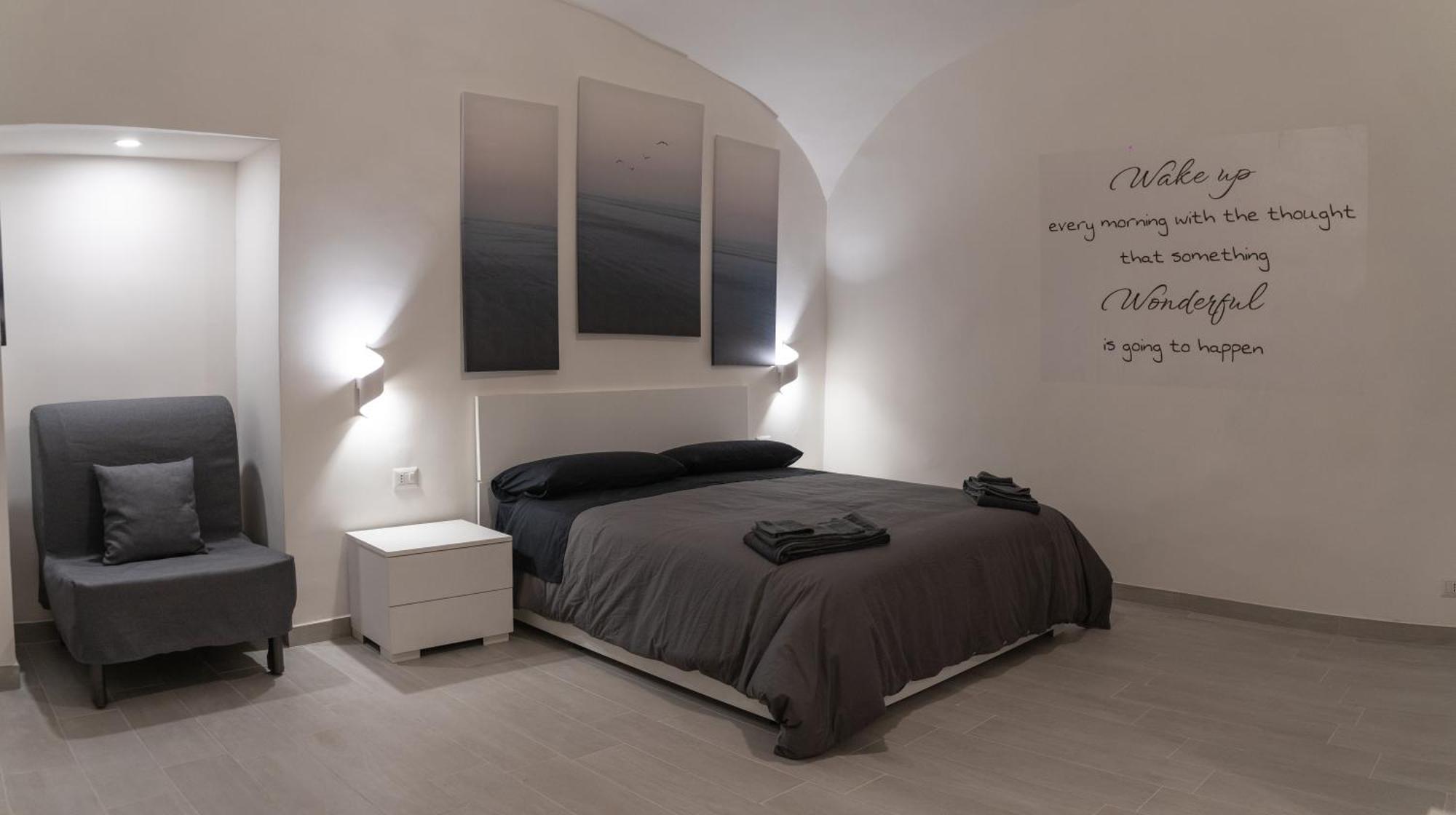 Appartement Dietro Al Plebiscito Luxury Napels